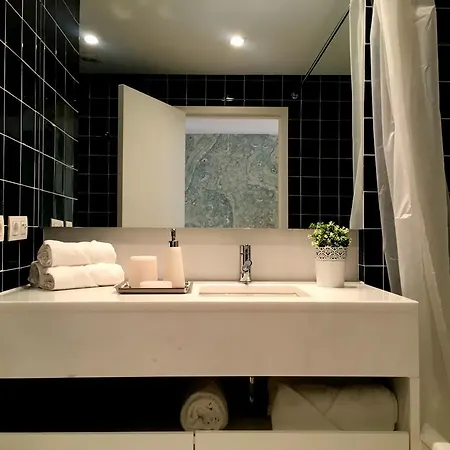 Finestay Palacete De Vilhena Lisbon
